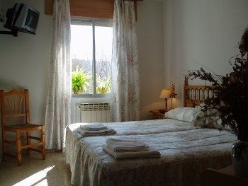 Apartamentos Jucar - Hotel Rural Tragacete Exterior photo